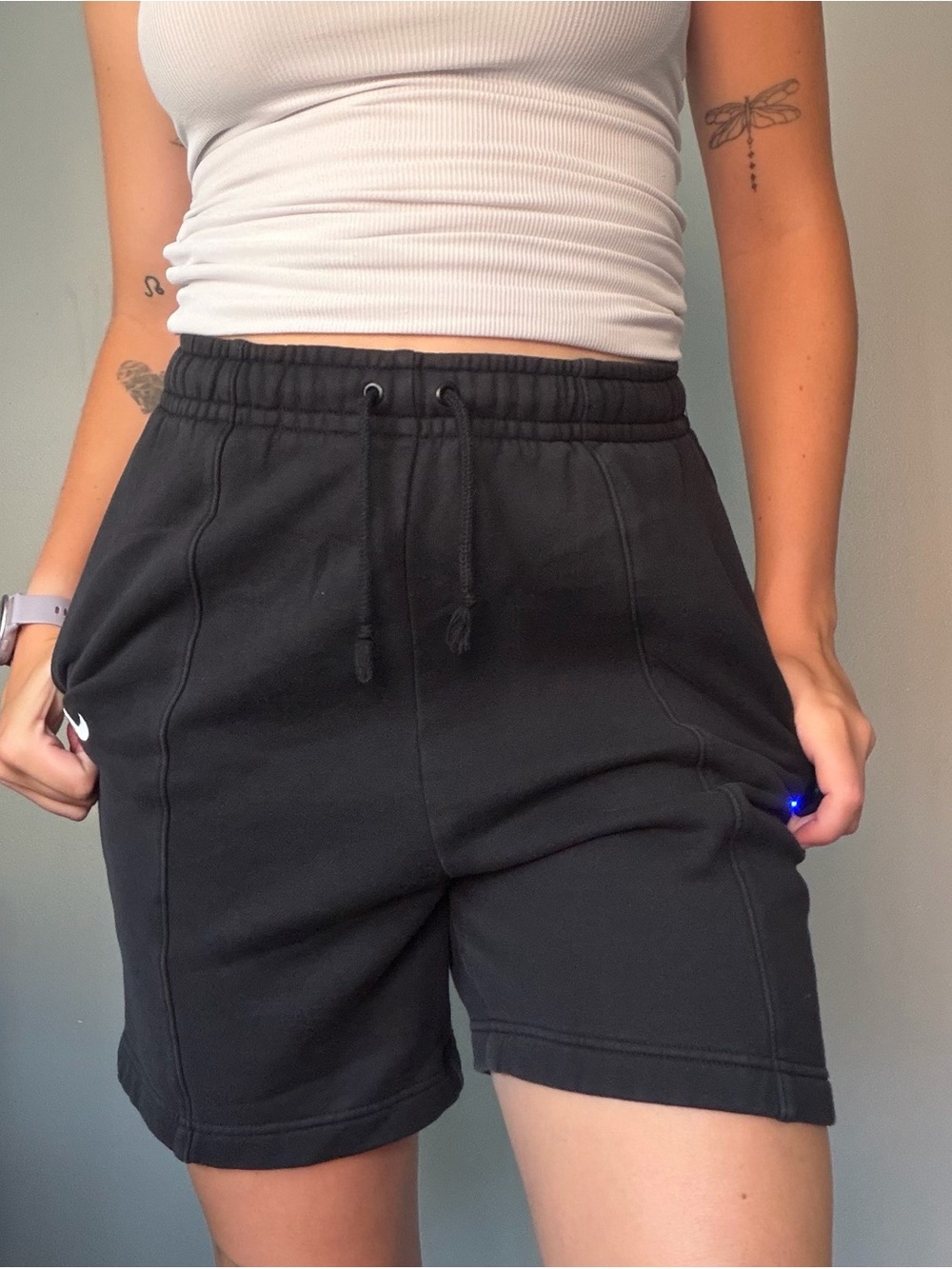 Nike Sportswear Essential High Rise Fleece Shorts XS - Picture 4 of 7